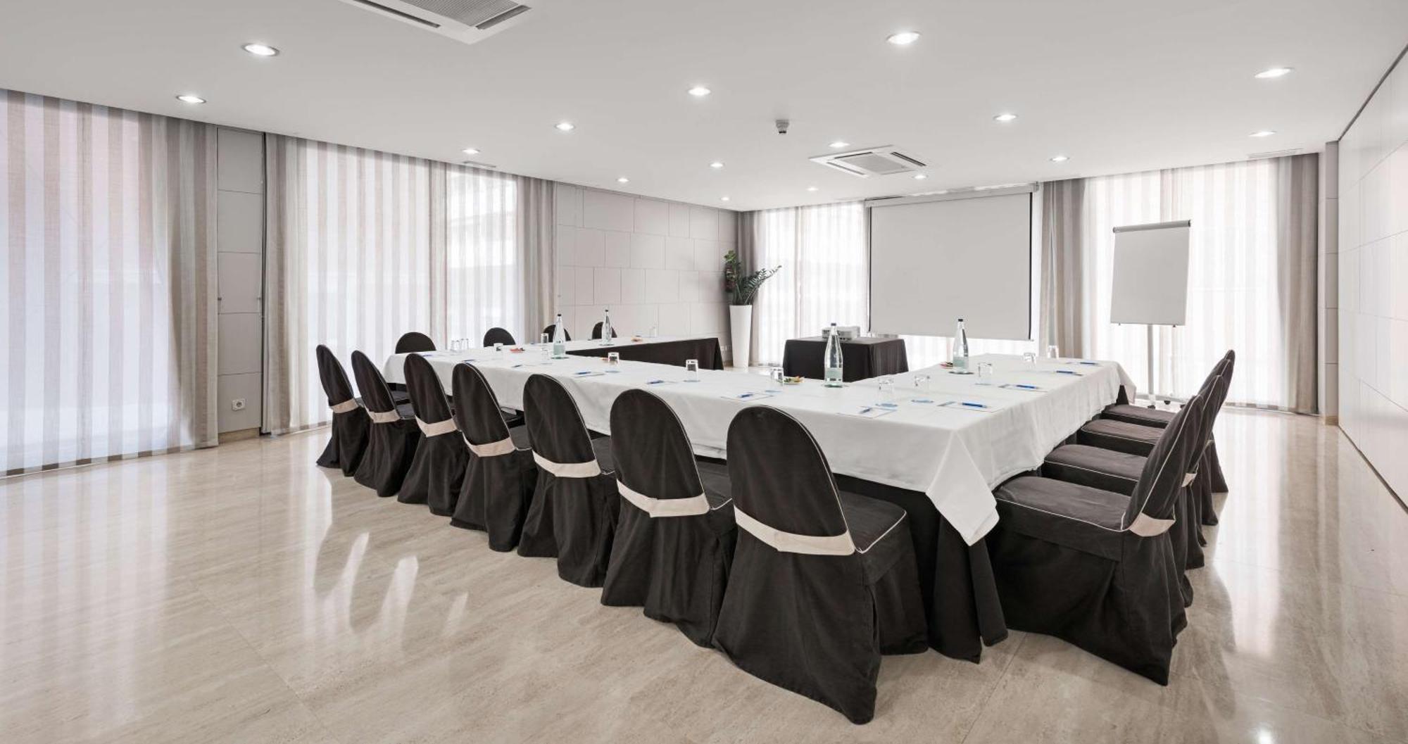 Hotel Nh Castellon Mindoro à Castellón de la Plana Extérieur photo