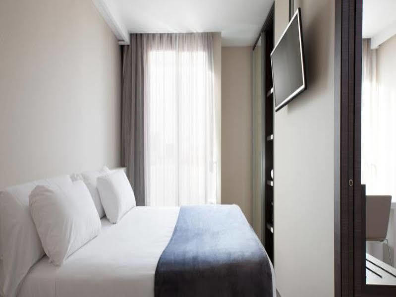 Hotel Nh Castellon Mindoro à Castellón de la Plana Extérieur photo
